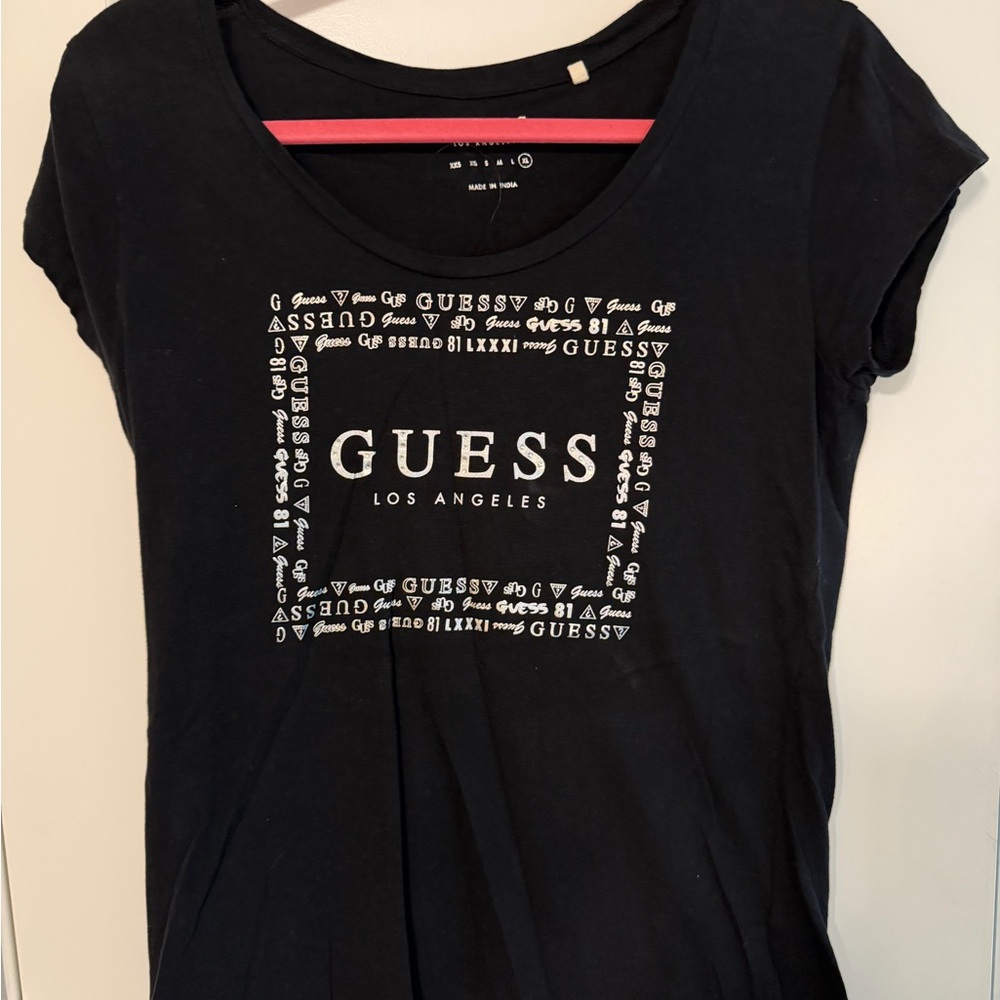 GUESS Black and White Logo Tee XL